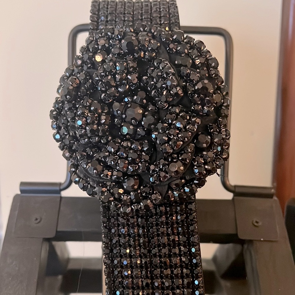 White House Black Market belt